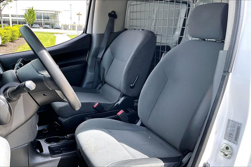 Used 2021 Nissan NV200 SV w/ Back Door Glass Package FWD image 15