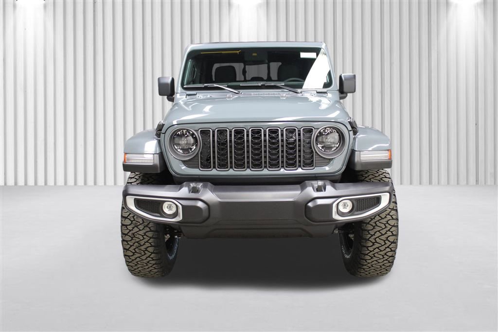 New 2025 Jeep Gladiator Sport image 41