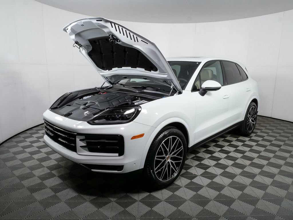 New 2026 Porsche Cayenne image 35