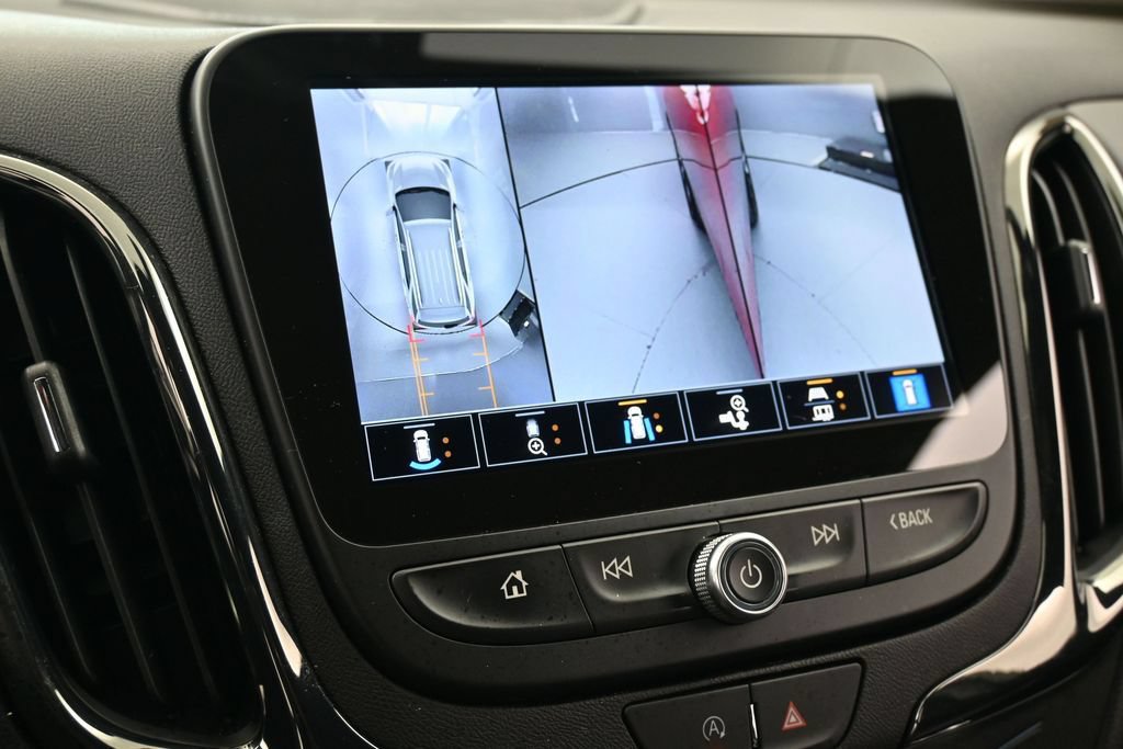 Used 2024 Chevrolet Equinox RS w/ RS Leather Package FWD image 21