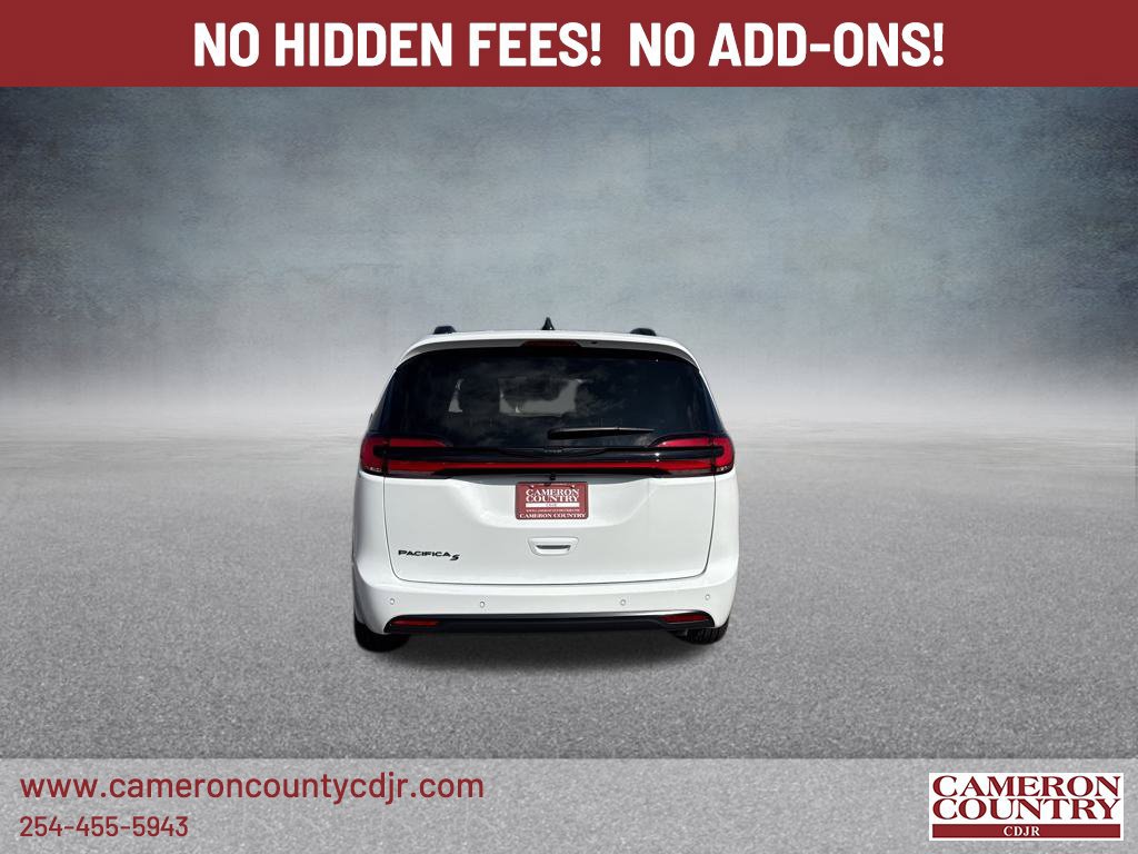 New 2026 Chrysler Pacifica Select w/ S Appearance Package FWD image 4