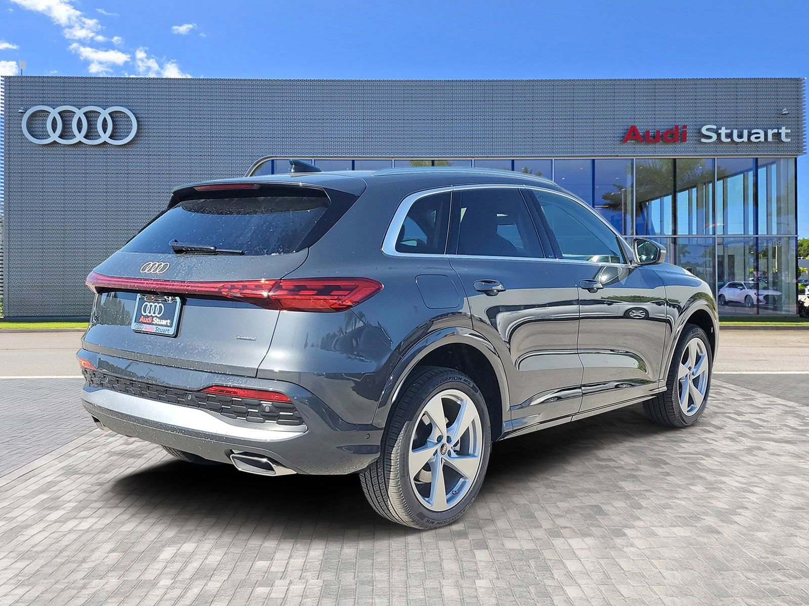 New 2025 Audi Q5 Premium Plus image 6