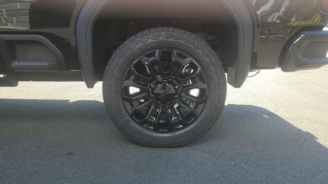 New 2026 GMC Sierra 2500 Denali Ultimate AWD/4WD image 9