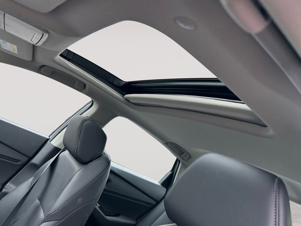 Certified 2025 Honda Accord Touring image 13