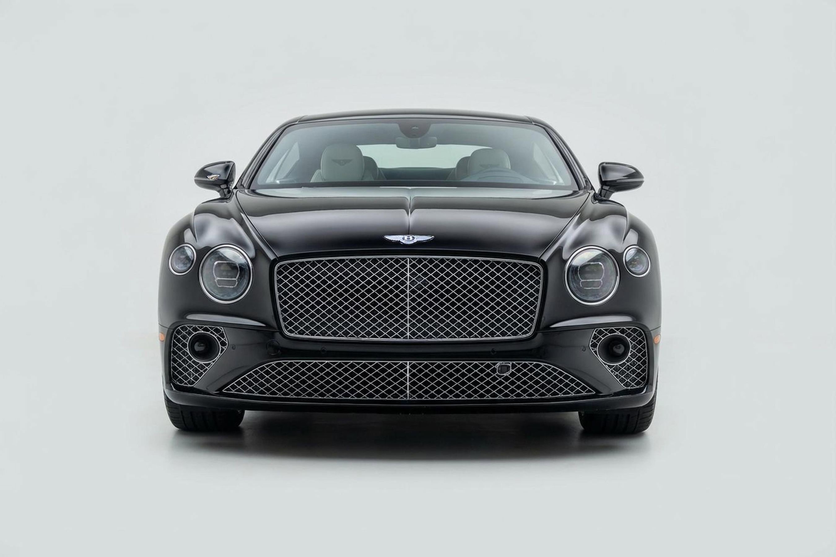 Used 2023 Bentley Continental GT Azure AWD/4WD image 11