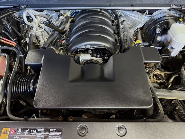 Used 2017 Chevrolet Suburban LT AWD/4WD image 35
