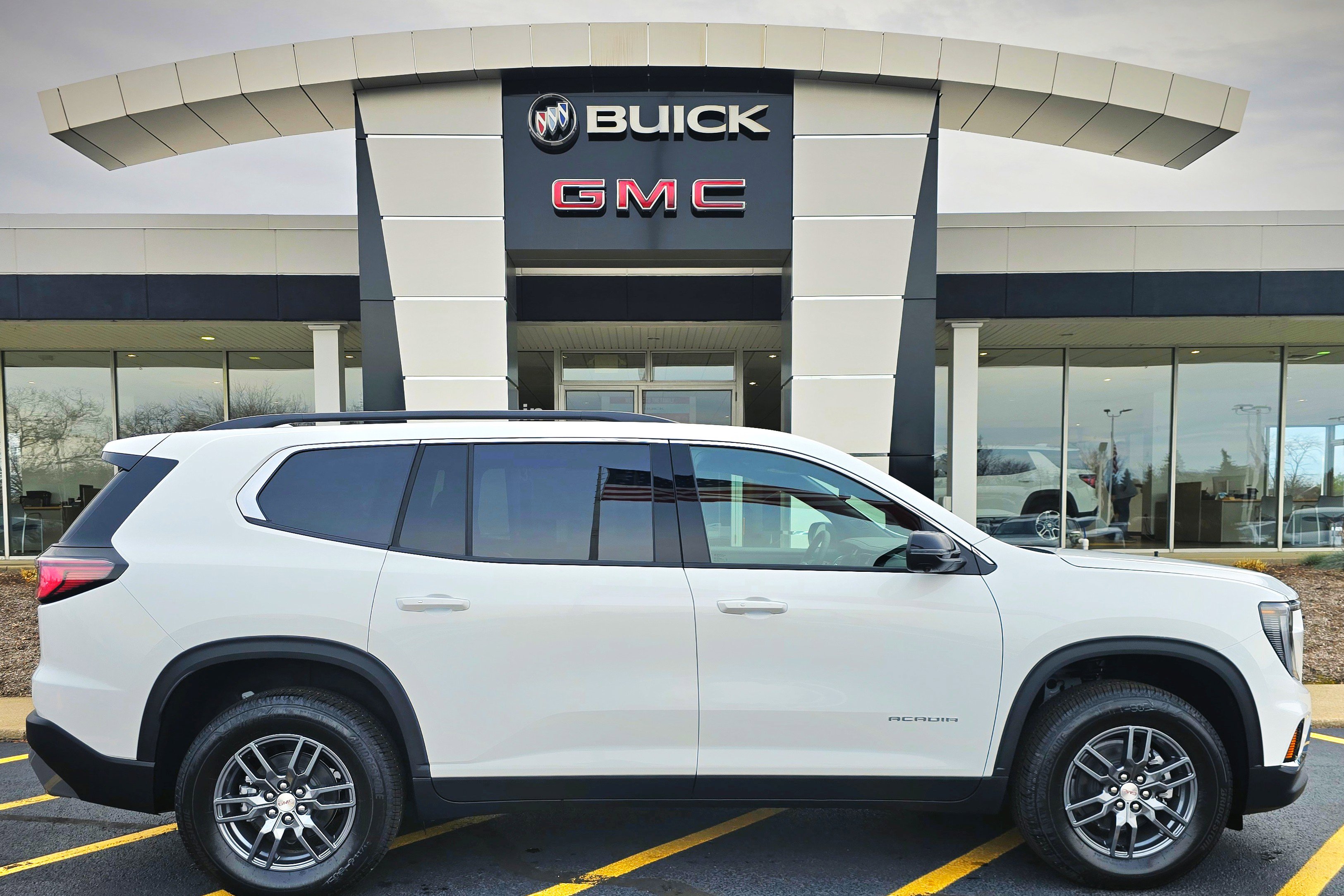 New 2026 GMC Acadia Elevation w/ LPO, Floor Liner Package image 10