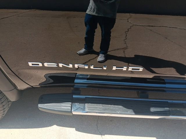 New 2025 GMC Sierra 2500 Denali w/ Denali Reserve Package image 27