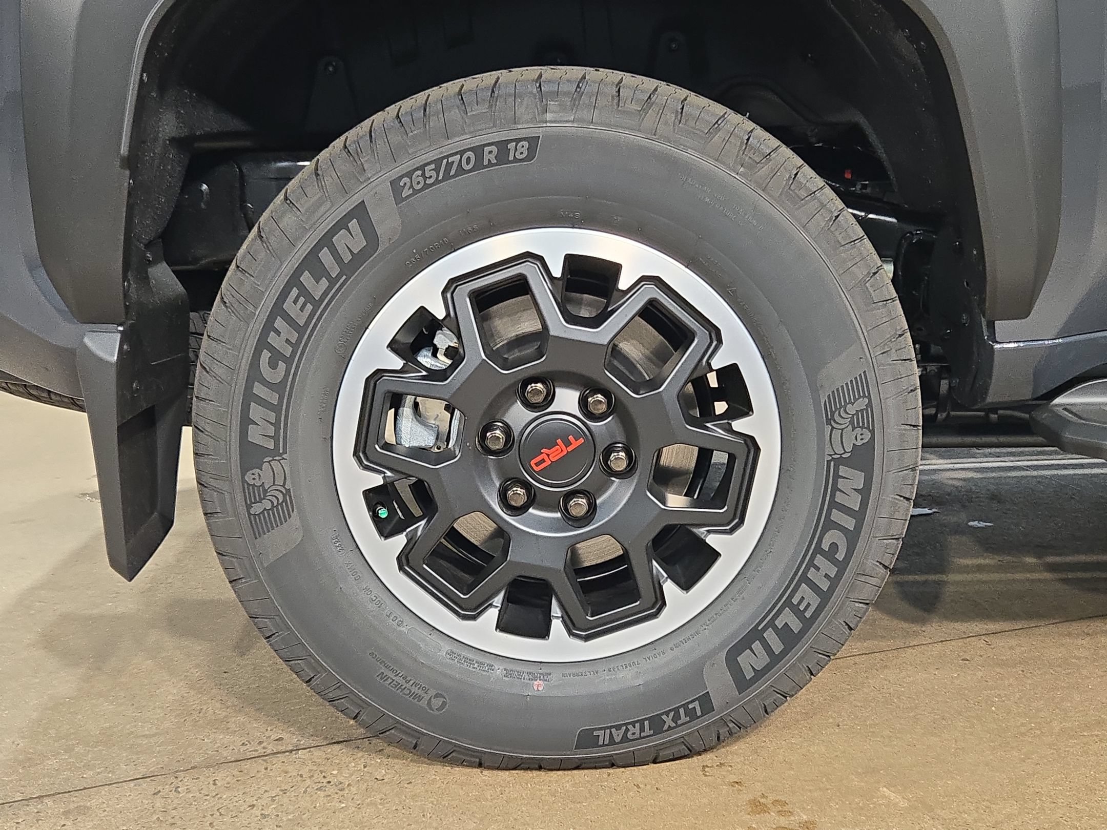 New 2026 Toyota 4Runner TRD Off-Road Premium AWD/4WD image 13
