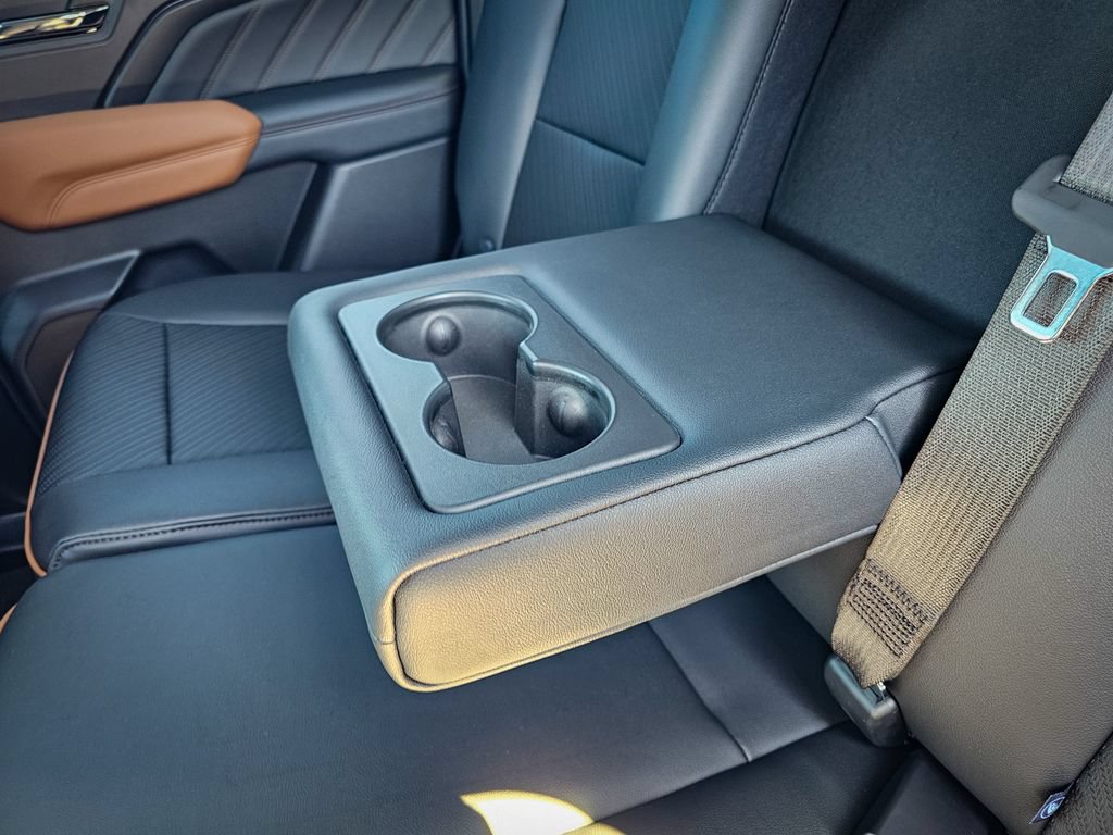 New 2026 GMC Canyon AT4 w/ Technology Plus Package AWD/4WD image 35