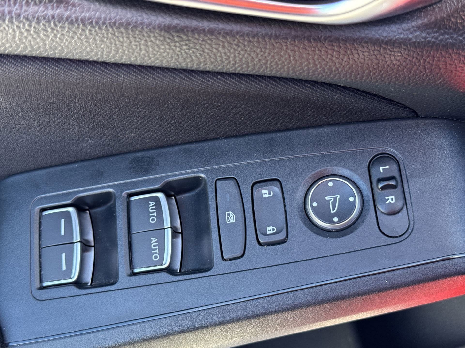 Used 2025 Honda Civic Sport image 15