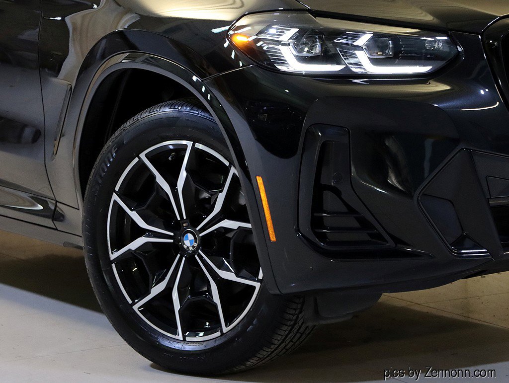 Certified 2024 BMW X3 xDrive30i w/ Premium Package image 3