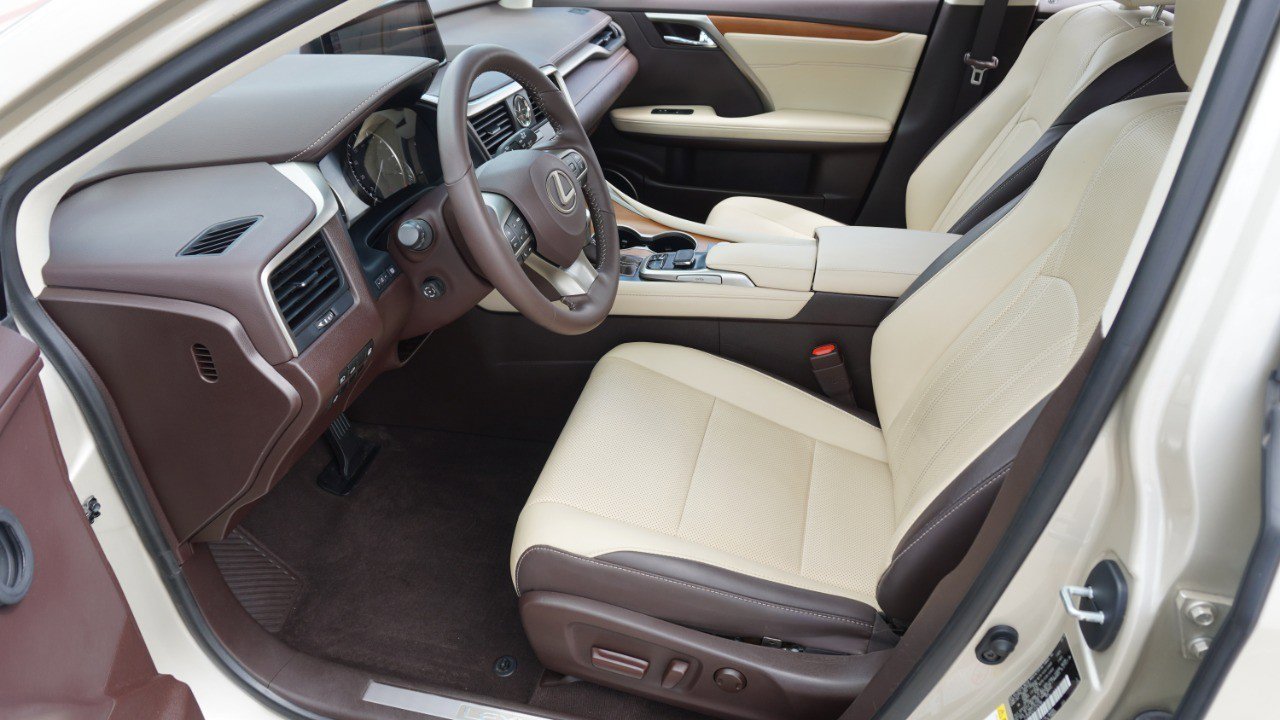 Used 2018 Lexus RX 450h AWD w/ Premium Package image 13