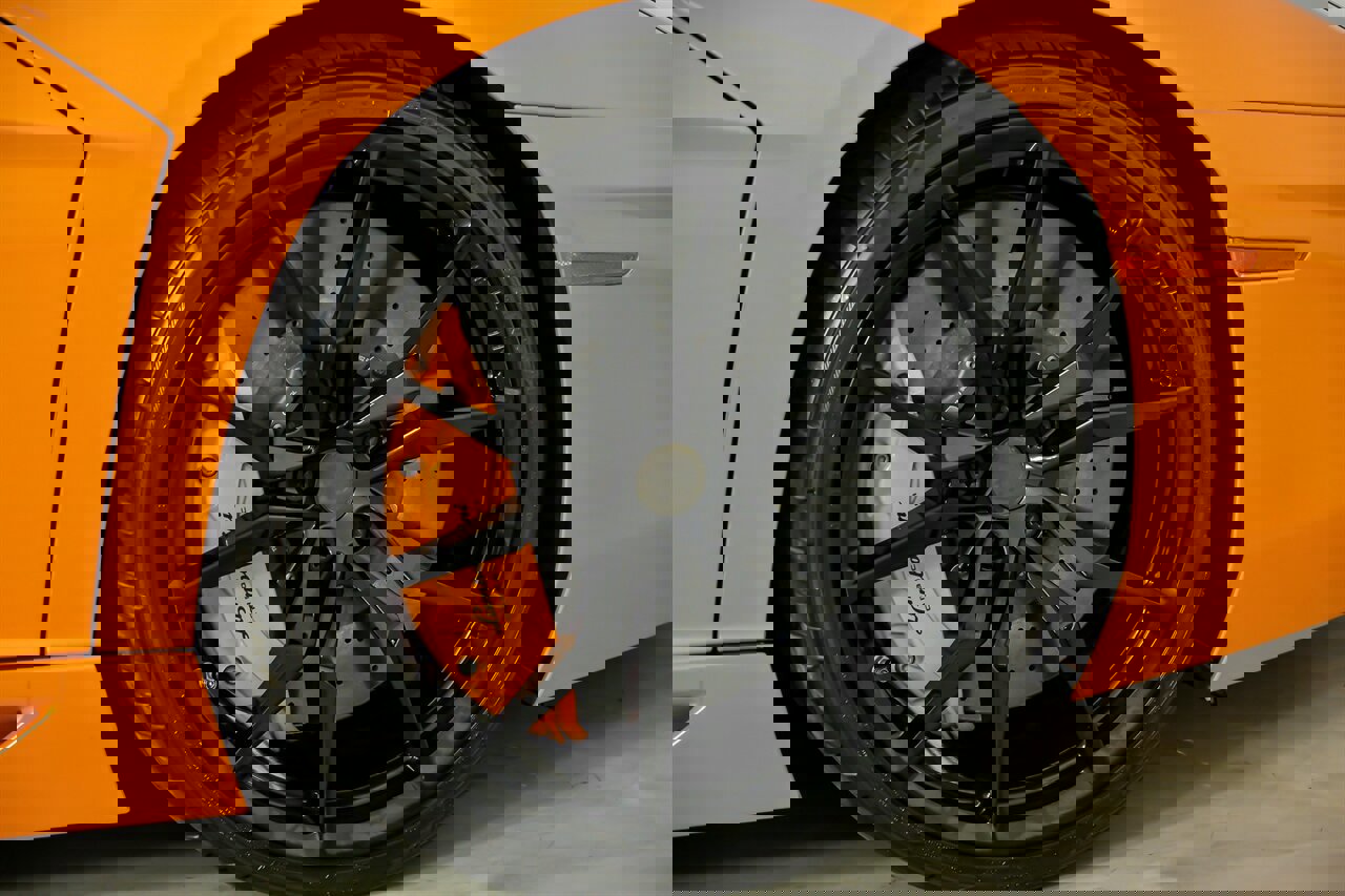 Used 2016 Lamborghini Aventador LP 700-4 image 16