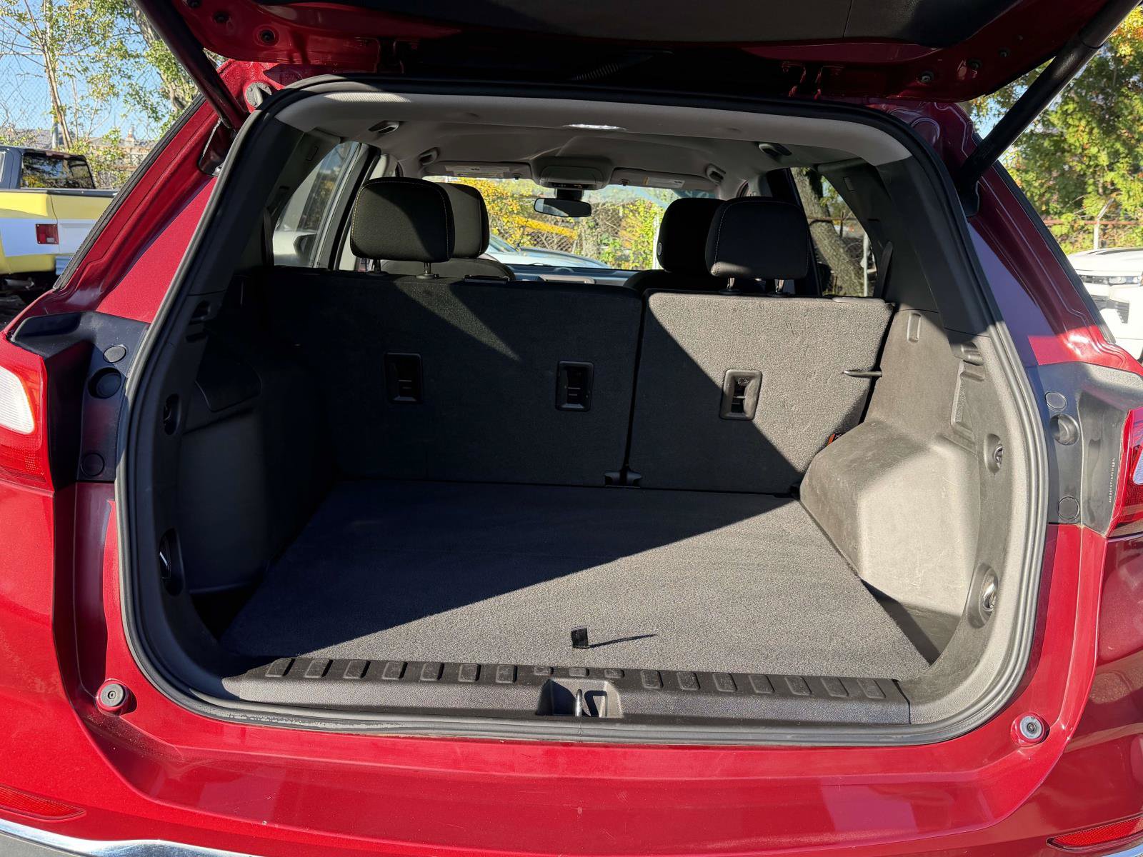 Used 2021 Chevrolet Equinox LT AWD/4WD image 9