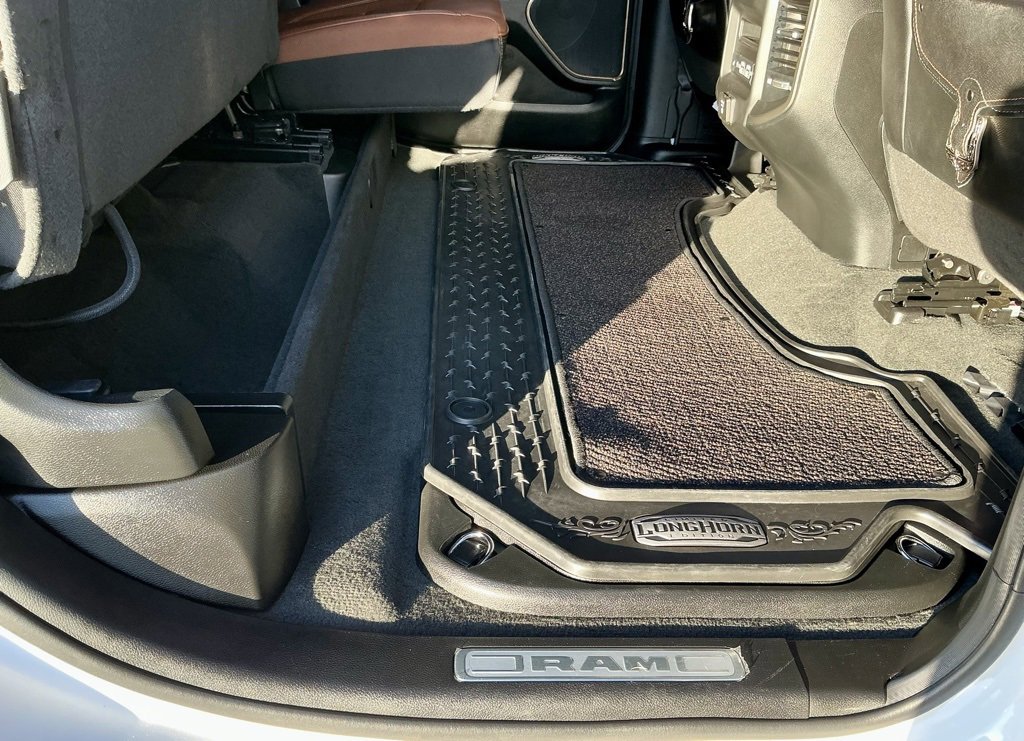 Used 2023 RAM 1500 Limited image 28