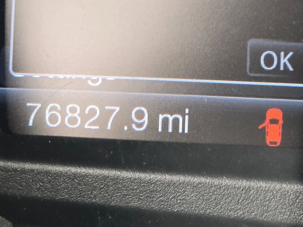 Used 2014 Ford Explorer XLT w/ Equipment Group 201A image 15