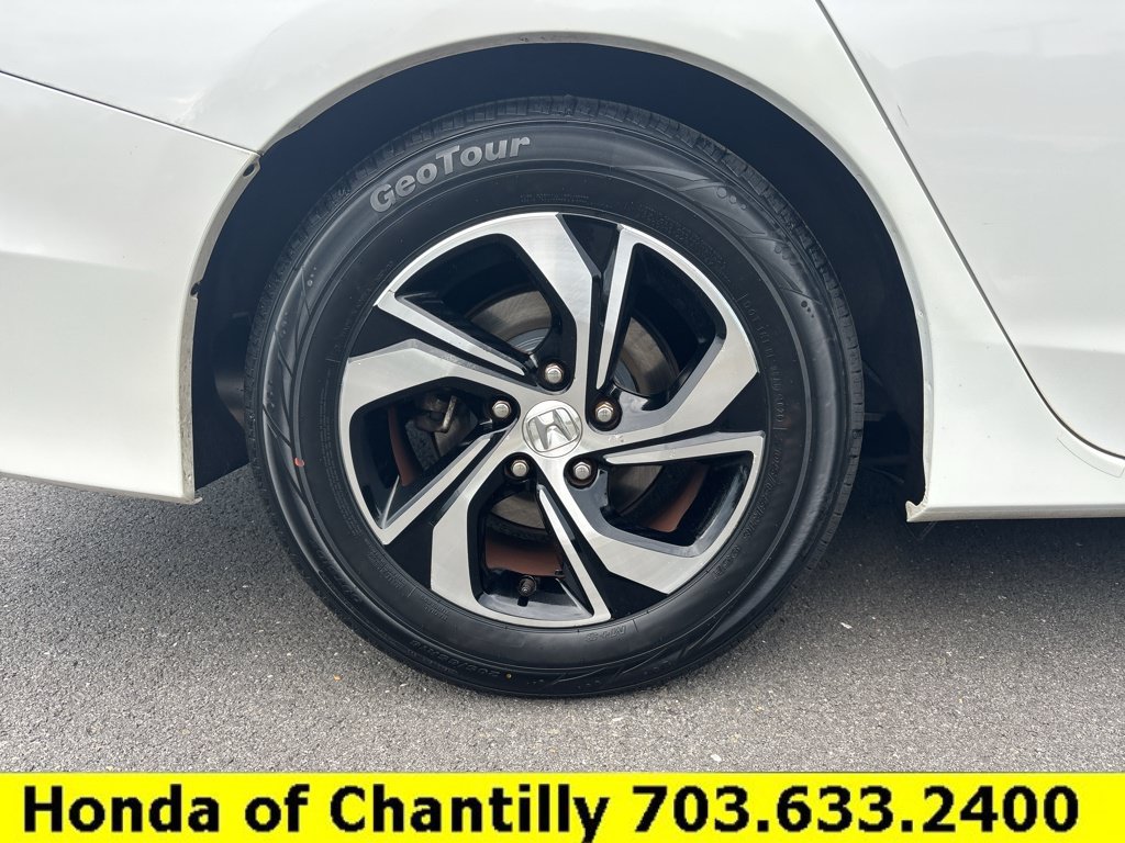 Used 2016 Honda Accord LX image 30