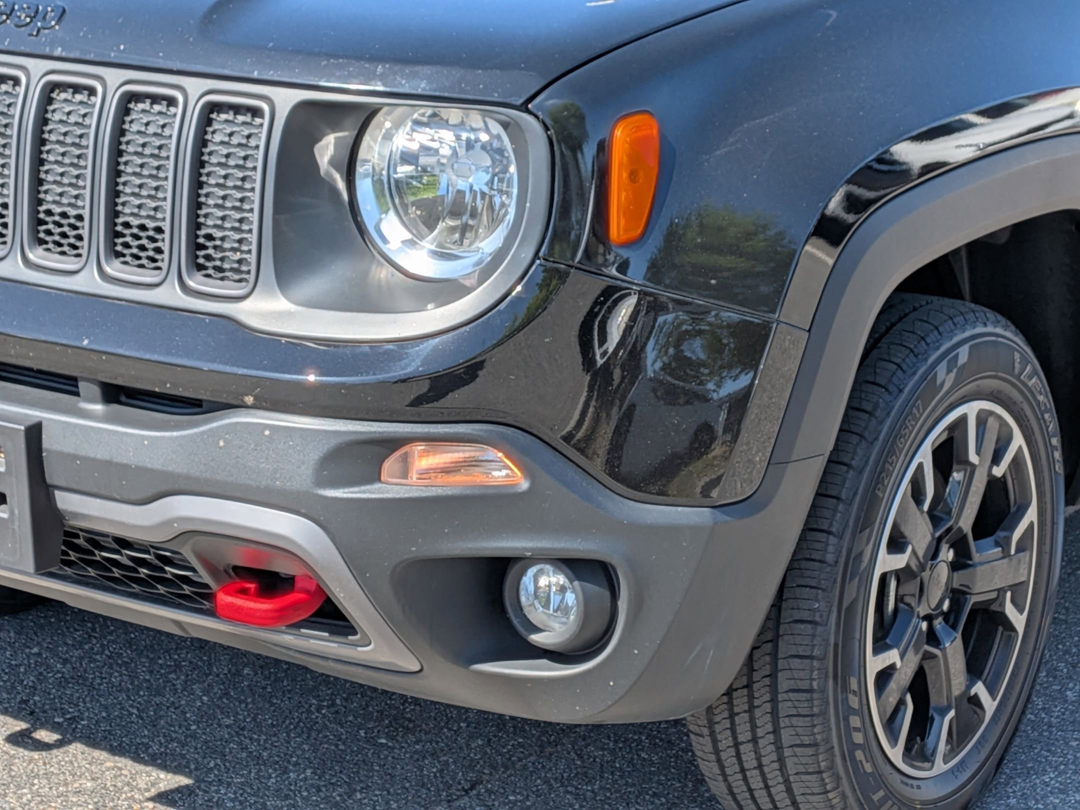 Used 2023 Jeep Renegade Trailhawk AWD/4WD image 9