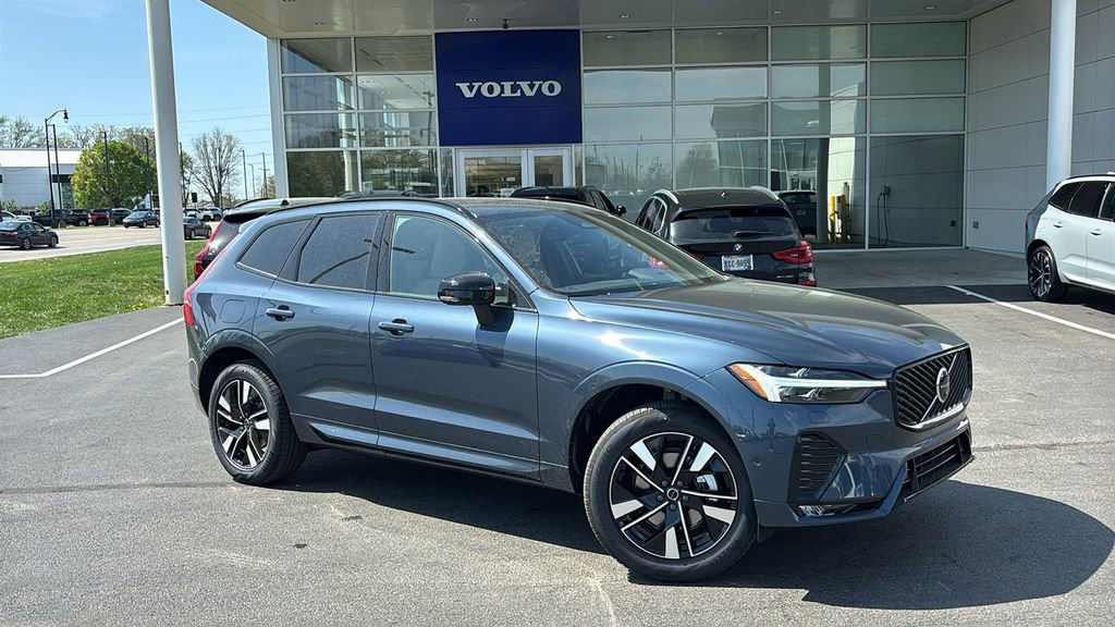 New 2026 Volvo XC60 B5 Plus w/ Climate Package AWD/4WD image 2