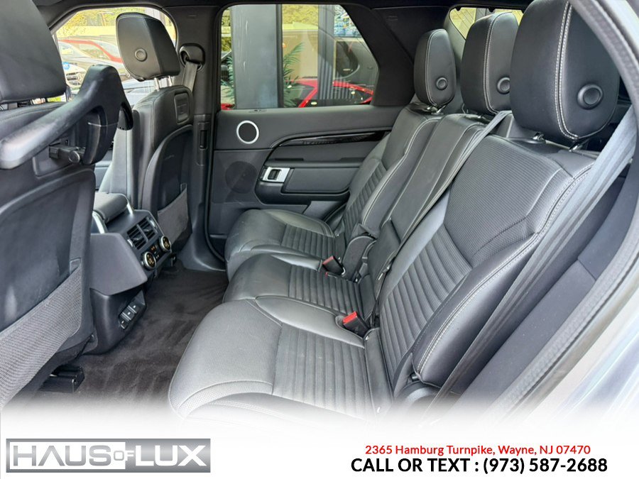 Used 2023 Land Rover Discovery S R-Dynamic AWD/4WD image 13