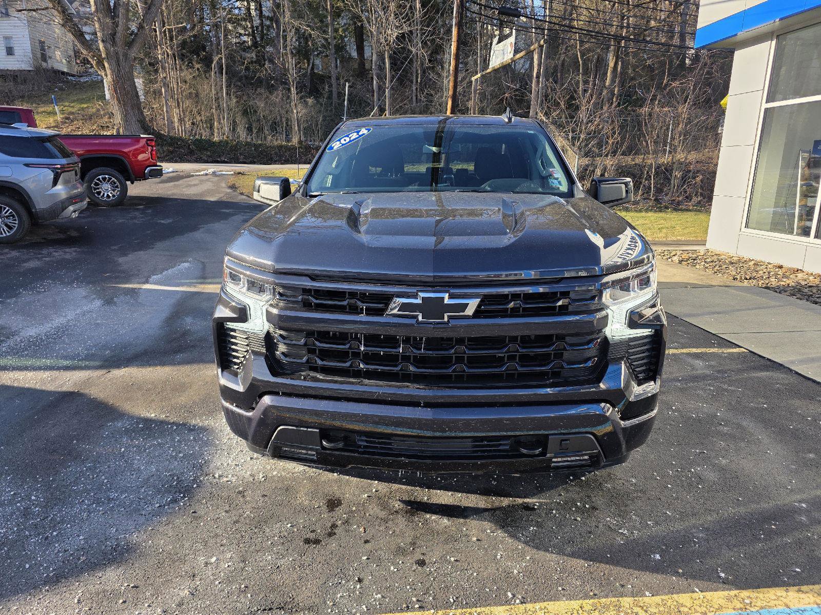 Used 2024 Chevrolet Silverado 1500 RST w/ Max Trailering Package image 2