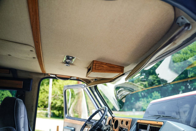 Used 1988 Chevrolet G20 RWD image 34