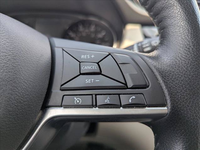 Used 2022 Nissan Rogue Sport SV AWD/4WD image 14