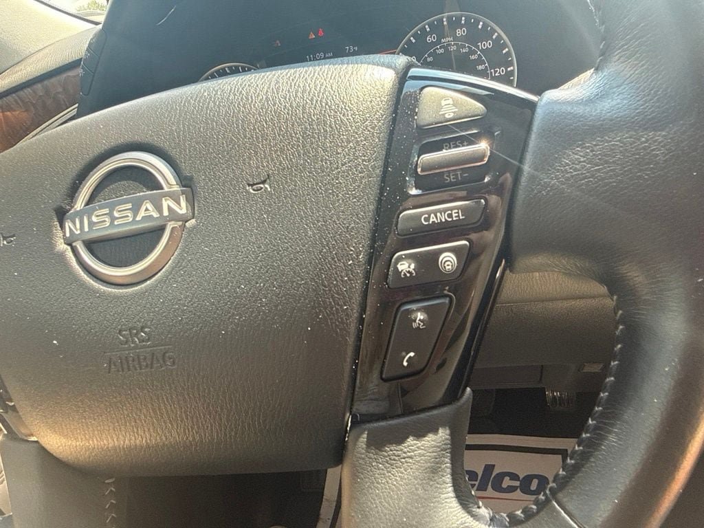 Used 2022 Nissan Armada SL w/ Captain's Chairs Package AWD/4WD image 26