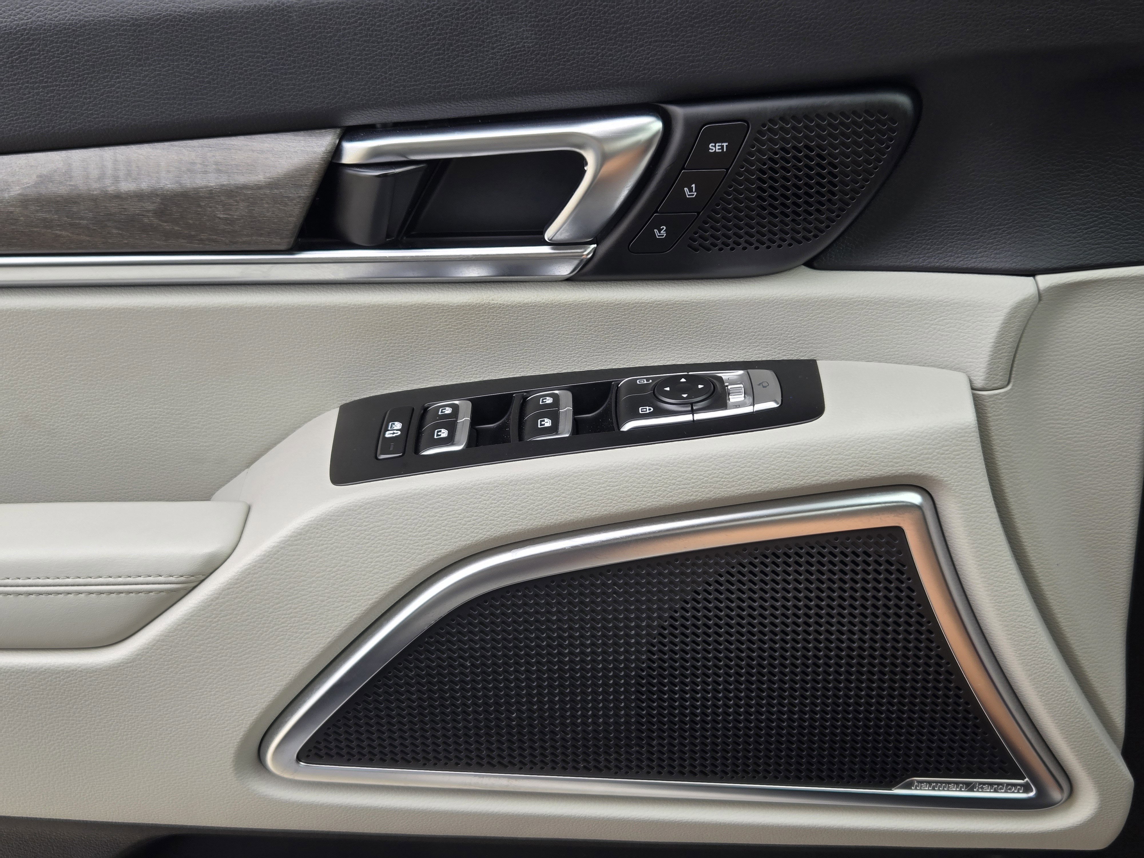 Used 2022 Kia Telluride SX w/ Towing Package image 29