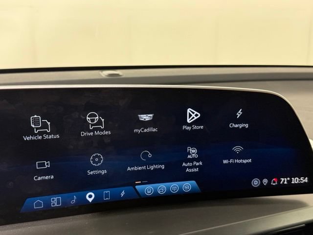 Certified 2026 Cadillac Vistiq Luxury AWD/4WD image 20