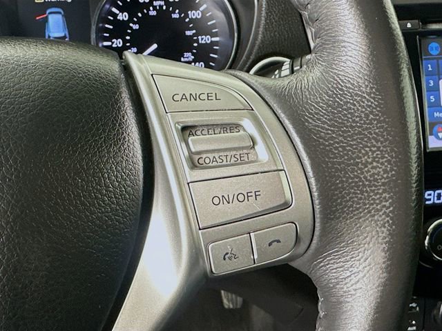 Used 2014 Nissan Rogue SL image 11