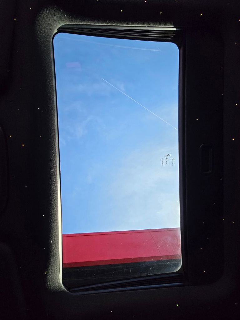 Used 2023 Dodge Charger R/T w/ Blacktop Package image 36