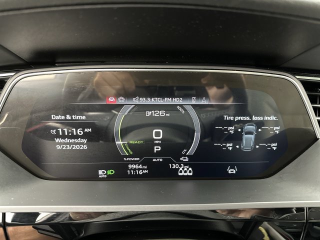 Certified 2024 Audi Q8 e-tron Premium Plus w/ Prestige Package AWD/4WD image 14