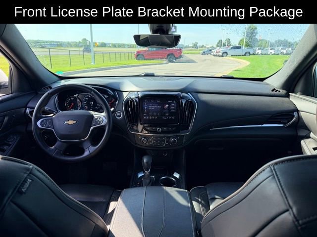 Used 2023 Chevrolet Traverse Premier FWD image 7