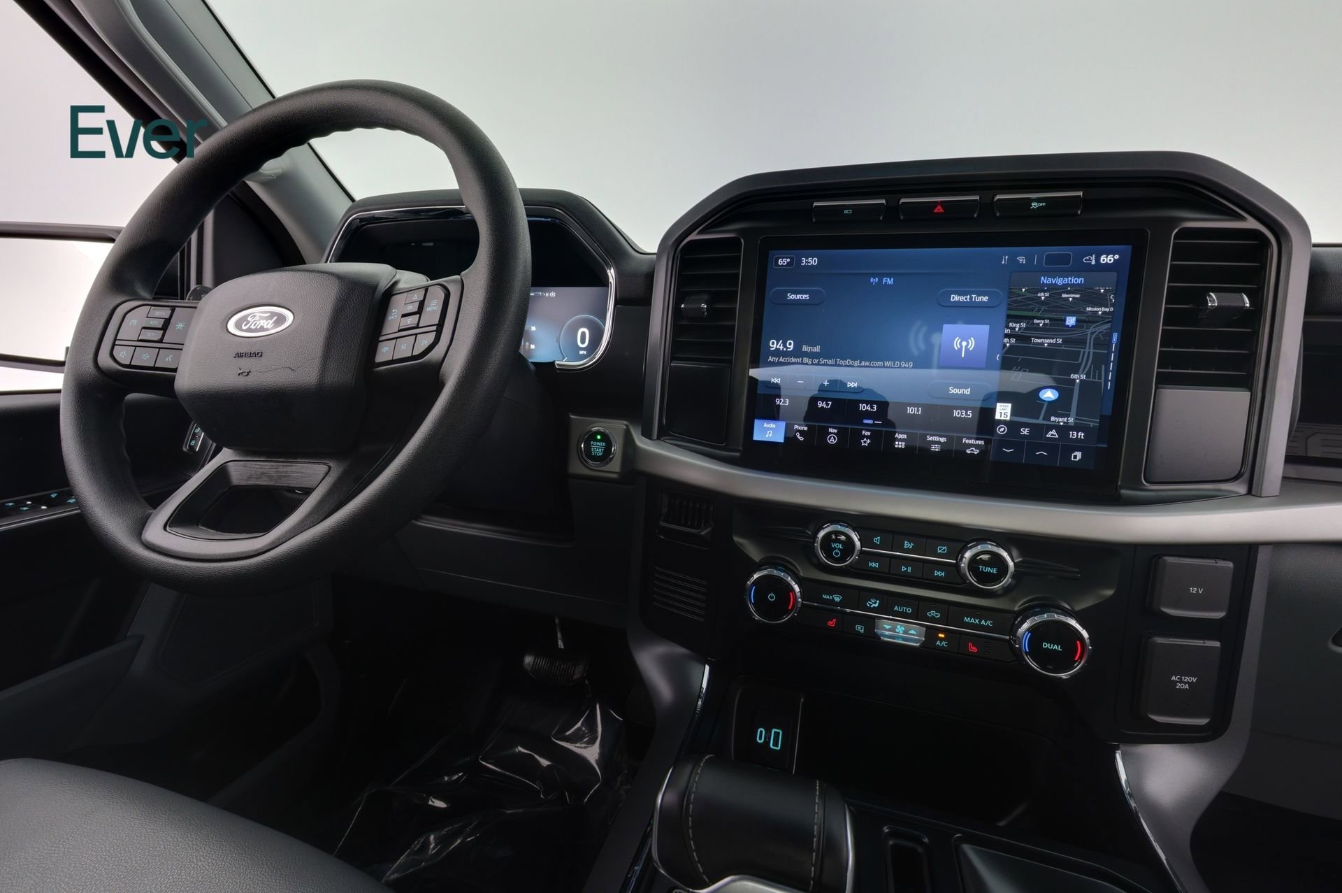 Used 2023 Ford F150 Lightning Pro image 19