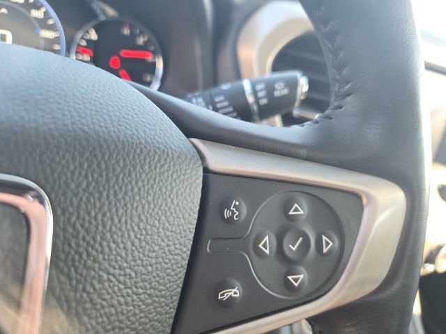 Used 2022 GMC Acadia Denali w/ Denali Ultimate Package image 24