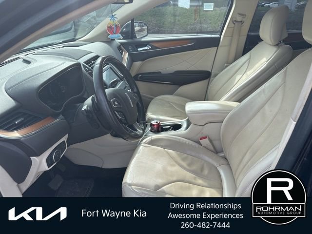 Used 2016 Lincoln MKC Reserve w/ Lincoln MKC Climate Package image 11