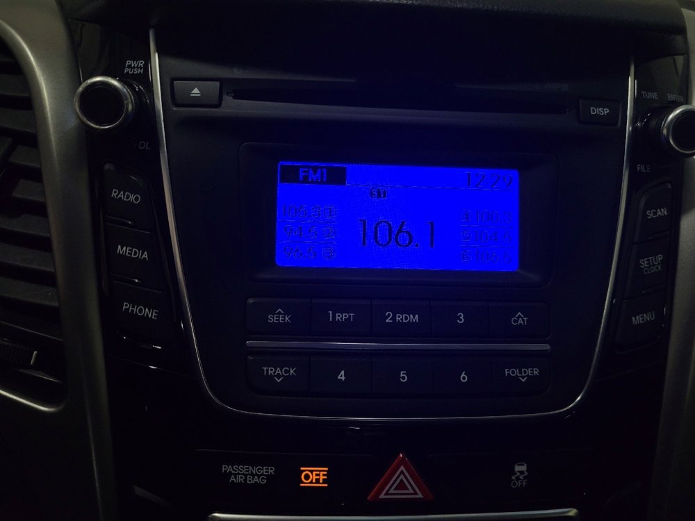Used 2016 Hyundai Elantra GT w/ Option Group 02 FWD image 25
