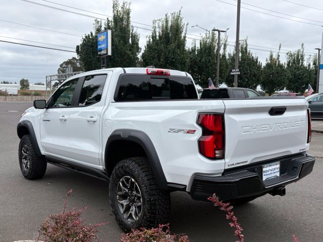 New 2026 Chevrolet Colorado ZR2 w/ Technology Package AWD/4WD image 5