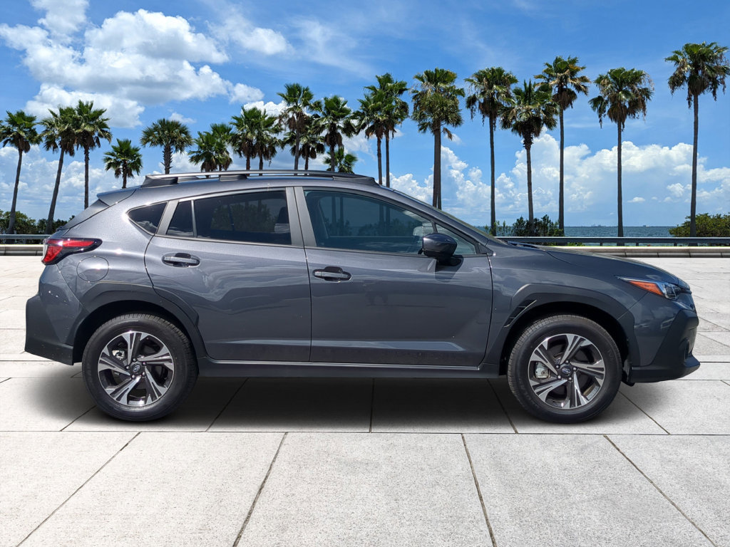 Used 2026 Subaru Crosstrek 2.5i Premium AWD/4WD image 4