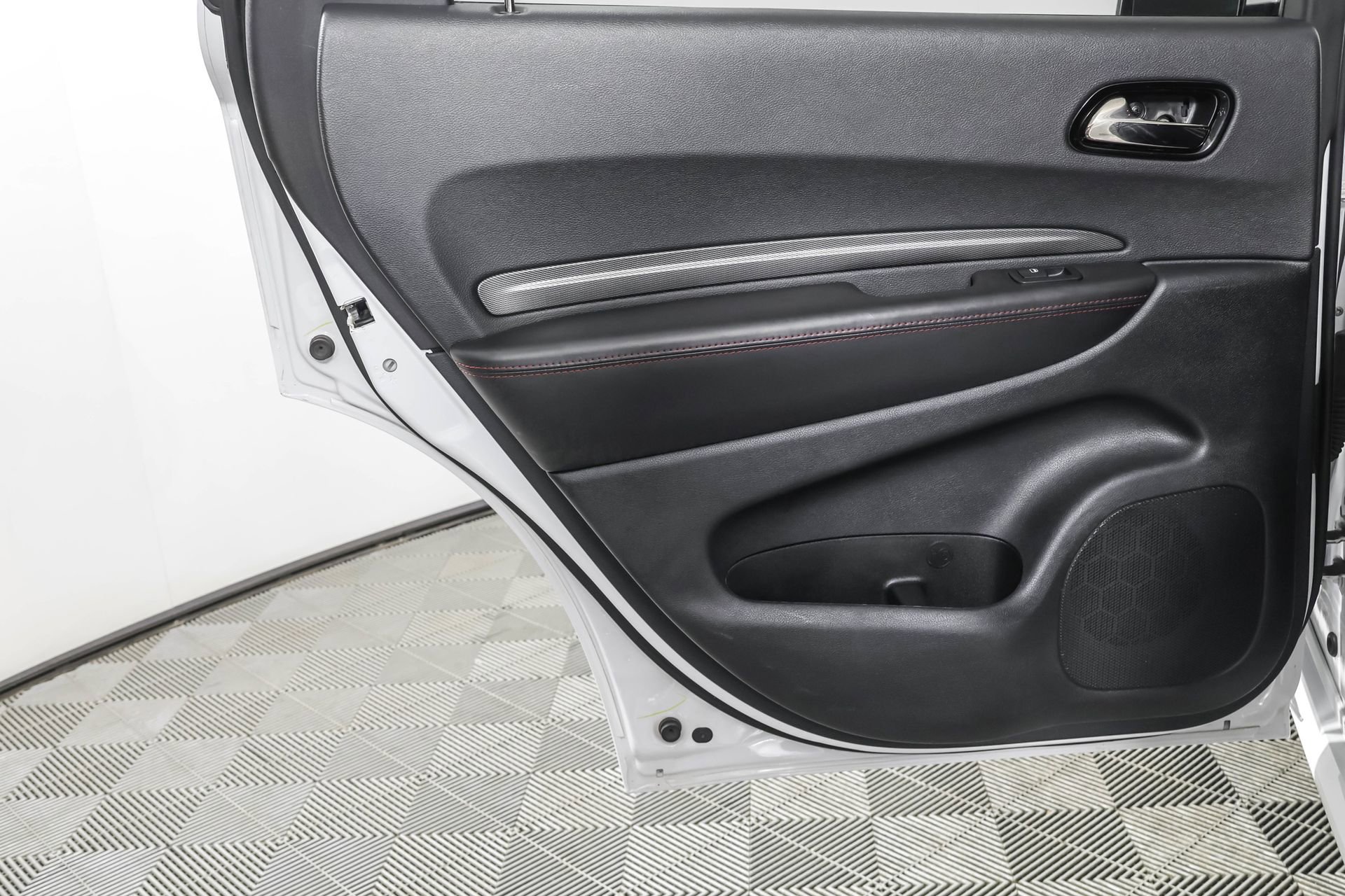 Used 2023 Dodge Durango GT image 45