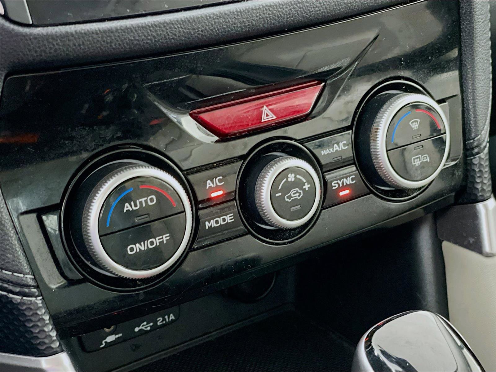 Certified 2023 Subaru Forester Limited image 21