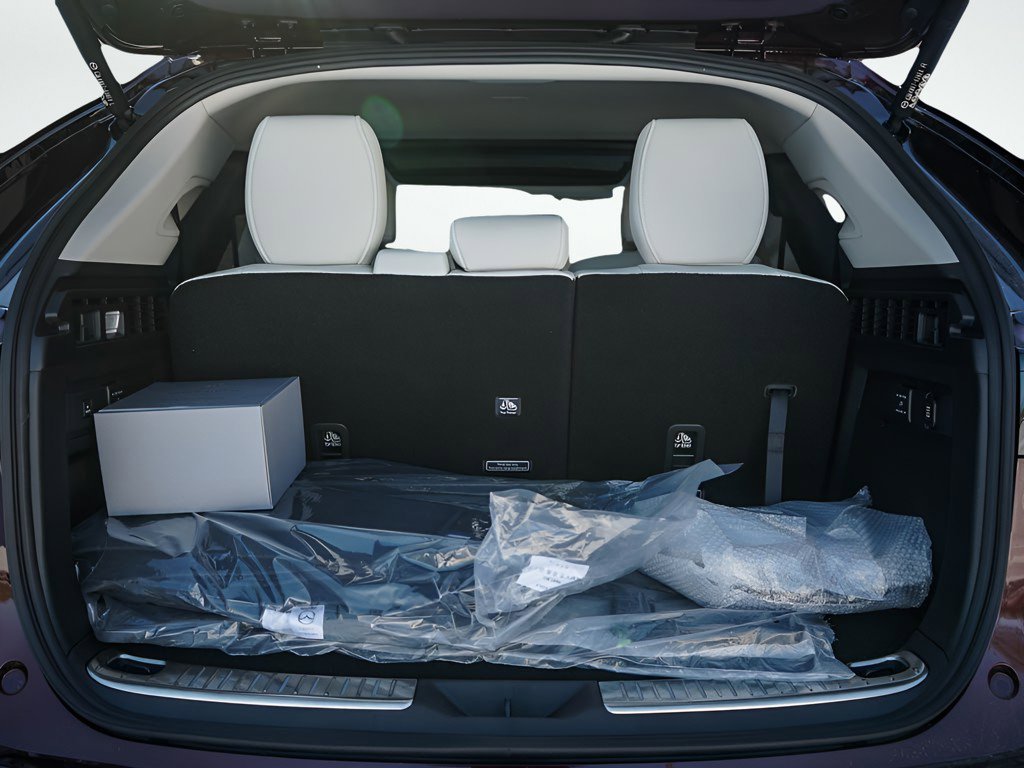 New 2026 MAZDA CX-90 Plug-In Hybrid w/ Premium Plus image 8