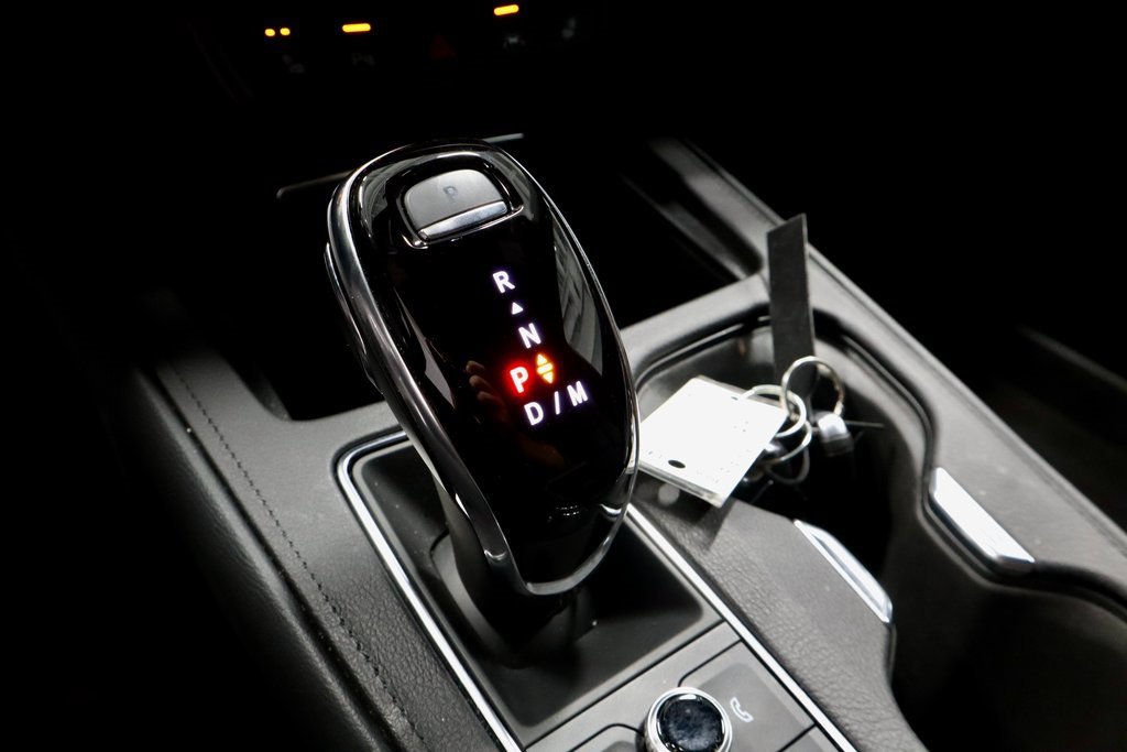 Used 2025 Cadillac XT4 Premium Luxury w/ Cold Weather Package image 33