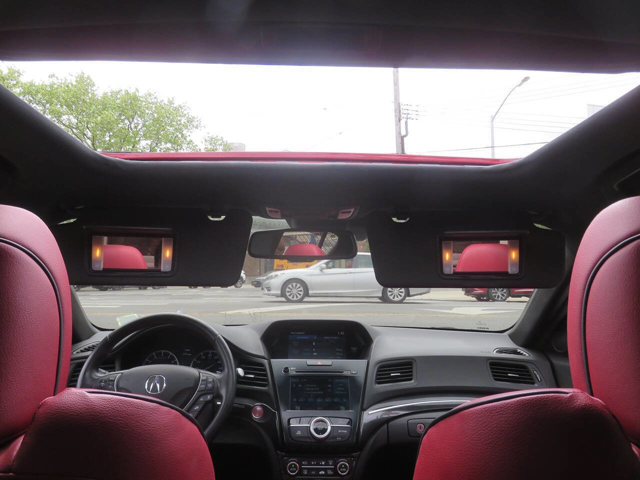 Used 2019 Acura ILX FWD image 13