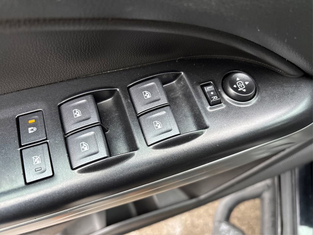 Used 2022 Chevrolet Colorado ZR2 w/ Colorado ZR2 Bison Edition image 31