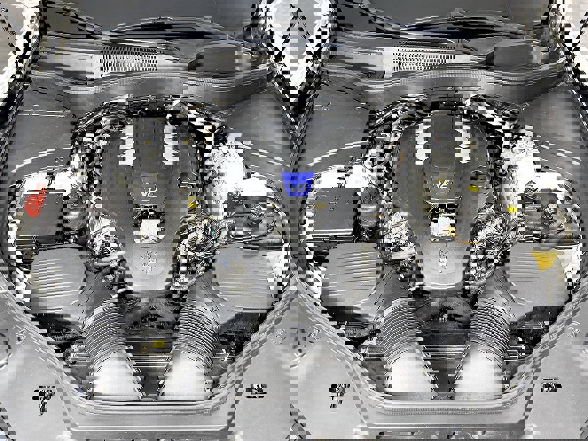 Used 2017 Maserati Levante S image 47