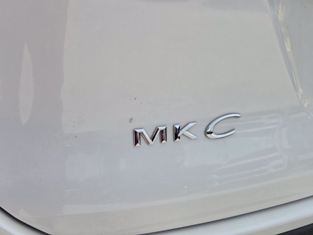 Used 2019 Lincoln MKC Reserve w/ MKC Technology Package FWD image 12