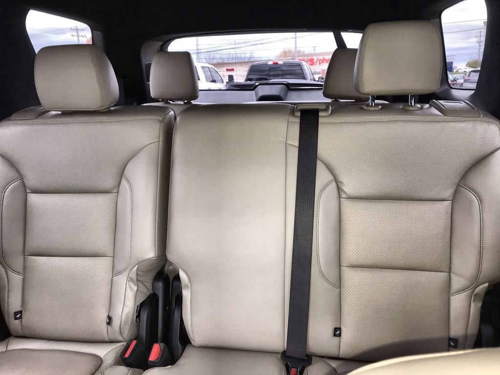 Used 2023 Chevrolet Traverse LT w/ LPO, Floor Liner Package image 20